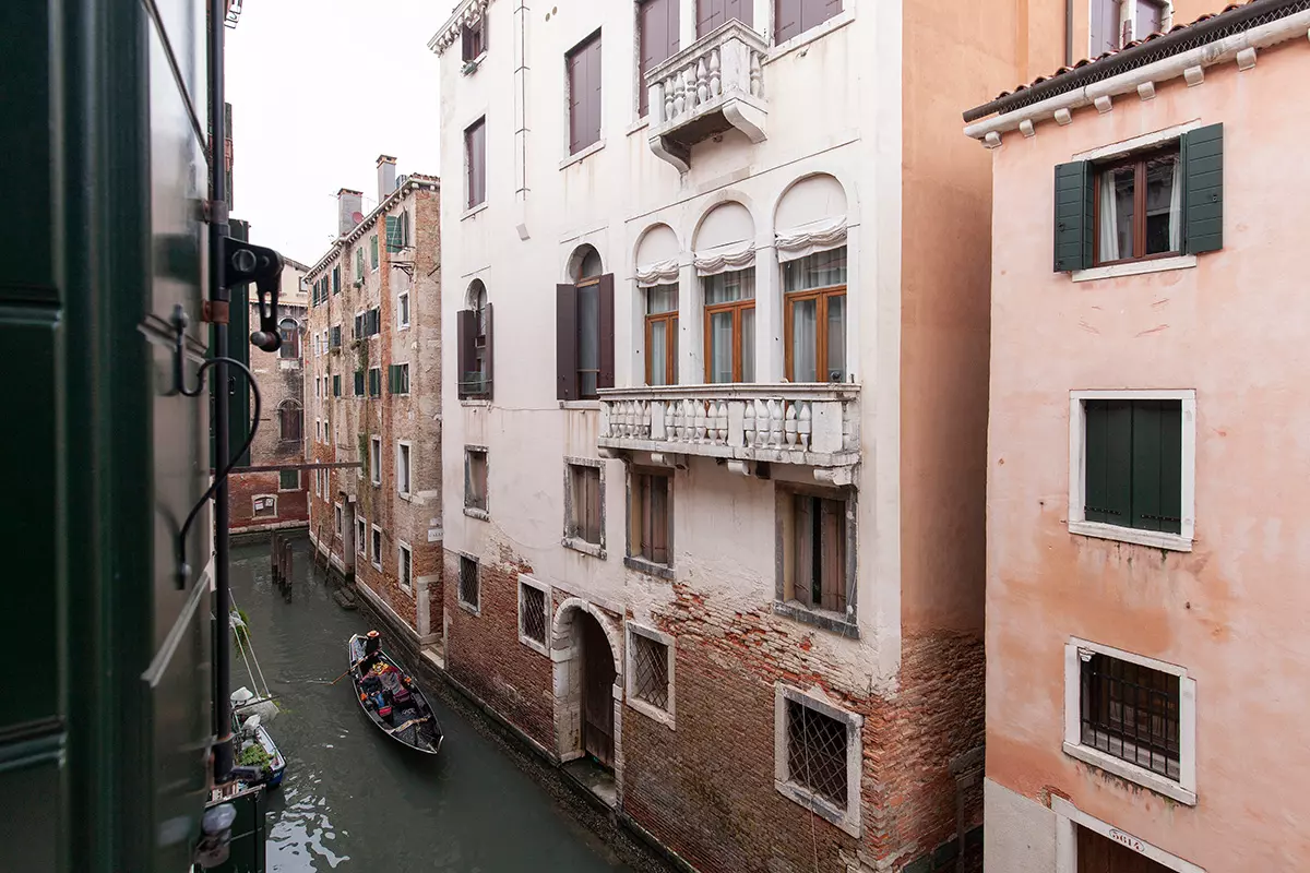 Residenza Rivo Alto - Camera Matrimoniale Superior con Vista Canale